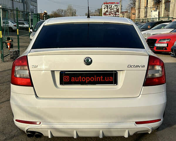 Белый Шкода Октавия, объемом двигателя 1.8 л и пробегом 233 тыс. км за 8300 $, фото 8 на Automoto.ua