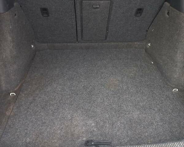 Белый Шкода Октавия, объемом двигателя 1.6 л и пробегом 360 тыс. км за 7900 $, фото 12 на Automoto.ua