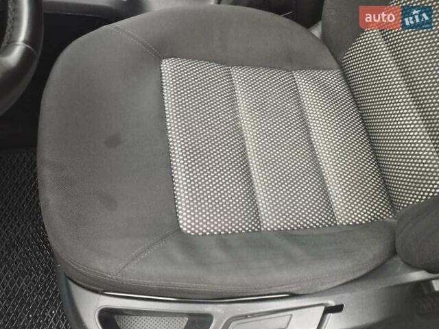 Білий Шкода Октавія, об'ємом двигуна 1.8 л та пробігом 251 тис. км за 10000 $, фото 16 на Automoto.ua