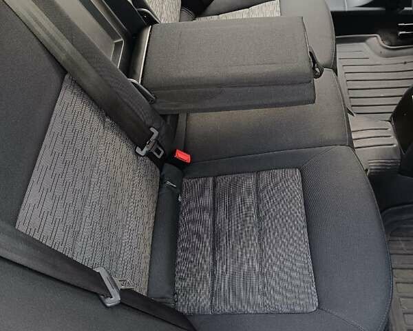 Білий Шкода Октавія, об'ємом двигуна 1.39 л та пробігом 266 тис. км за 7250 $, фото 25 на Automoto.ua