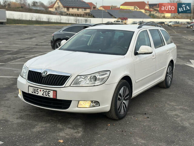Белый Шкода Октавия, объемом двигателя 0 л и пробегом 247 тыс. км за 6550 $, фото 7 на Automoto.ua