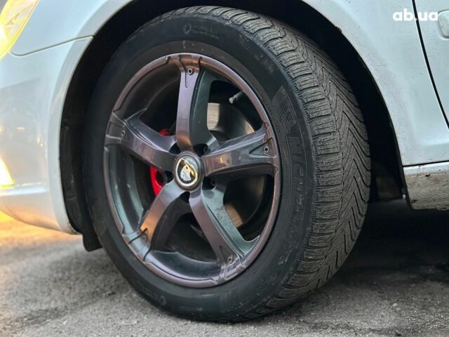 Белый Шкода Октавия, объемом двигателя 1.8 л и пробегом 316 тыс. км за 7290 $, фото 2 на Automoto.ua