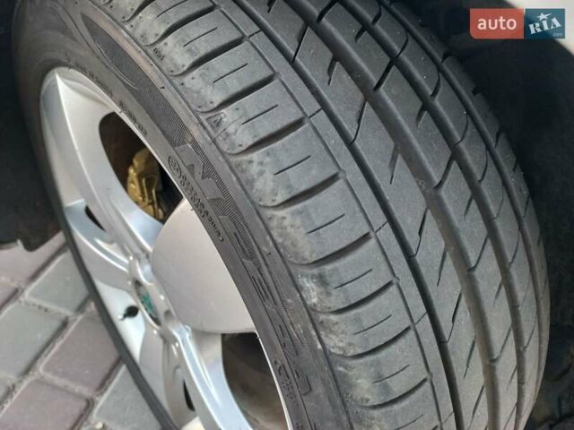 Белый Шкода Октавия, объемом двигателя 1.8 л и пробегом 182 тыс. км за 8000 $, фото 19 на Automoto.ua