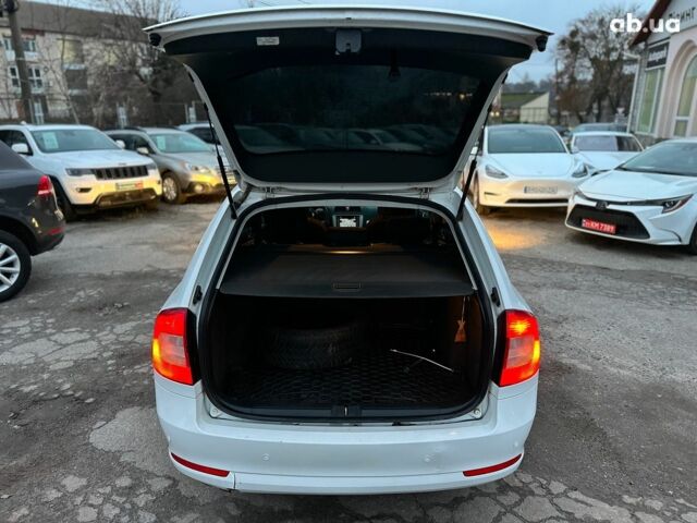 Белый Шкода Октавия, объемом двигателя 1.8 л и пробегом 316 тыс. км за 7290 $, фото 10 на Automoto.ua