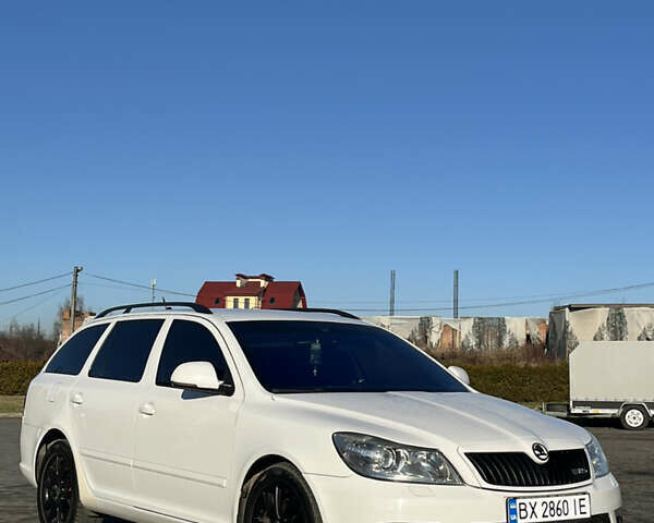 Белый Шкода Октавия, объемом двигателя 1.97 л и пробегом 298 тыс. км за 9999 $, фото 6 на Automoto.ua