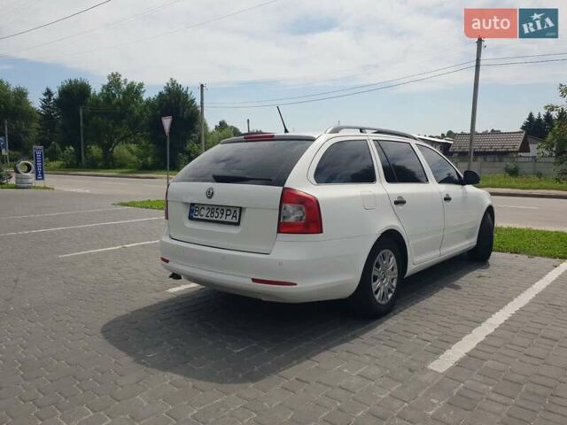 Белый Шкода Октавия, объемом двигателя 1.9 л и пробегом 250 тыс. км за 6800 $, фото 41 на Automoto.ua
