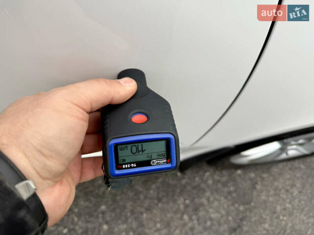 Белый Шкода Октавия, объемом двигателя 1.6 л и пробегом 204 тыс. км за 8999 $, фото 72 на Automoto.ua