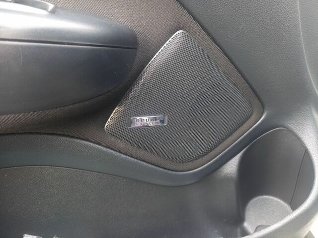 Белый Шкода Октавия, объемом двигателя 1.4 л и пробегом 270 тыс. км за 6900 $, фото 7 на Automoto.ua