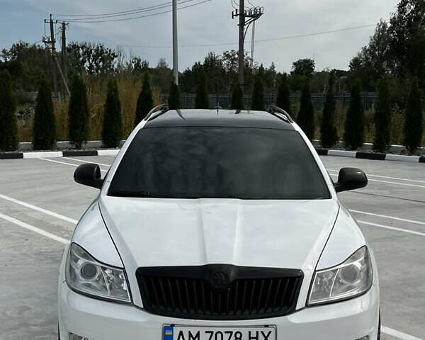 Белый Шкода Октавия, объемом двигателя 1.6 л и пробегом 325 тыс. км за 7800 $, фото 14 на Automoto.ua