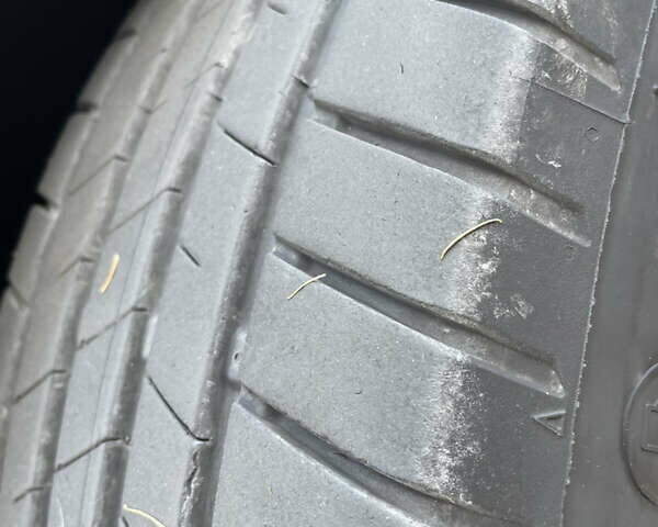 Белый Шкода Октавия, объемом двигателя 1.8 л и пробегом 230 тыс. км за 8500 $, фото 11 на Automoto.ua