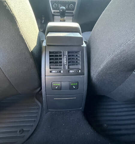 Белый Шкода Октавия, объемом двигателя 1.6 л и пробегом 291 тыс. км за 8200 $, фото 17 на Automoto.ua