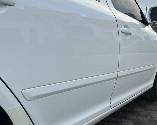 Белый Шкода Октавия, объемом двигателя 1.97 л и пробегом 298 тыс. км за 9999 $, фото 36 на Automoto.ua