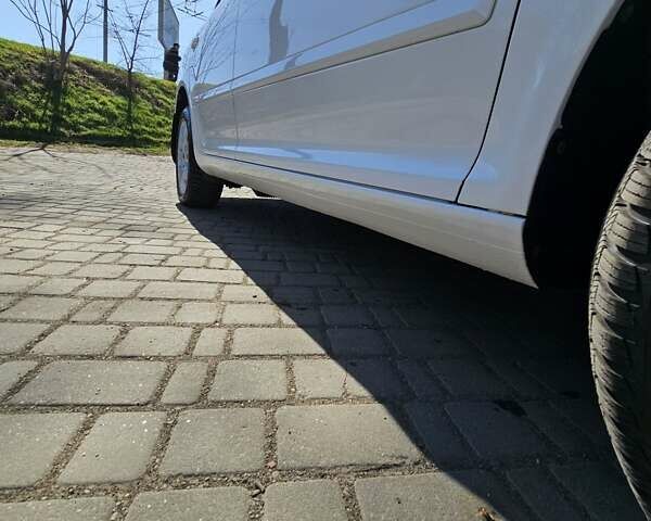 Белый Шкода Октавия, объемом двигателя 1.6 л и пробегом 169 тыс. км за 7900 $, фото 16 на Automoto.ua