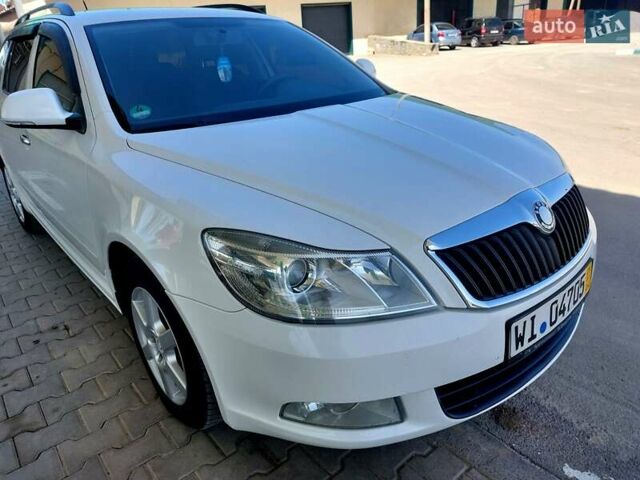 Белый Шкода Октавия, объемом двигателя 1.6 л и пробегом 289 тыс. км за 6800 $, фото 15 на Automoto.ua