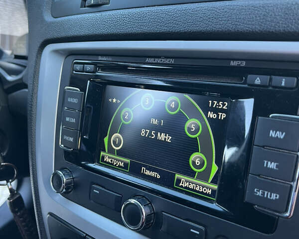 Білий Шкода Октавія, об'ємом двигуна 1.9 л та пробігом 254 тис. км за 6900 $, фото 7 на Automoto.ua