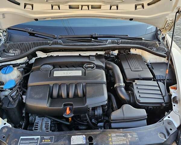 Белый Шкода Октавия, объемом двигателя 1.6 л и пробегом 169 тыс. км за 7900 $, фото 31 на Automoto.ua