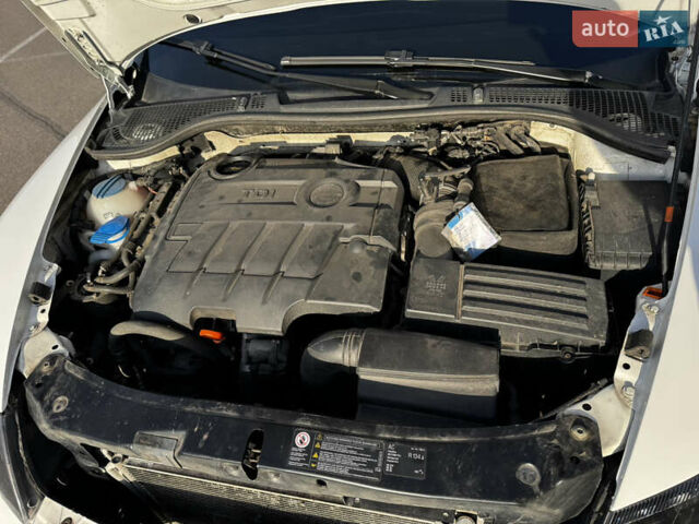 Белый Шкода Октавия, объемом двигателя 1.9 л и пробегом 360 тыс. км за 11000 $, фото 8 на Automoto.ua