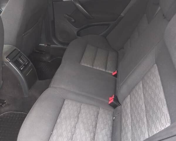 Белый Шкода Октавия, объемом двигателя 1.6 л и пробегом 360 тыс. км за 7900 $, фото 11 на Automoto.ua