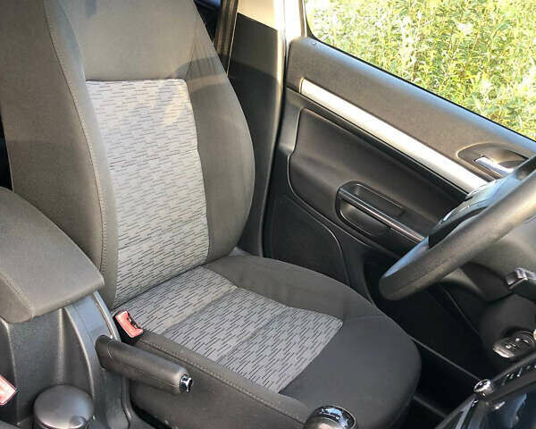 Белый Шкода Октавия, объемом двигателя 1.4 л и пробегом 239 тыс. км за 7250 $, фото 6 на Automoto.ua