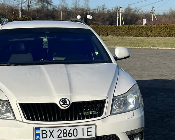Белый Шкода Октавия, объемом двигателя 1.97 л и пробегом 298 тыс. км за 9999 $, фото 8 на Automoto.ua