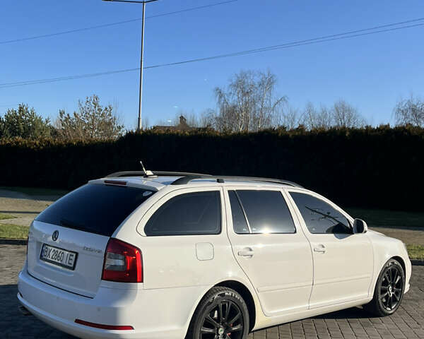 Белый Шкода Октавия, объемом двигателя 1.97 л и пробегом 298 тыс. км за 9999 $, фото 11 на Automoto.ua