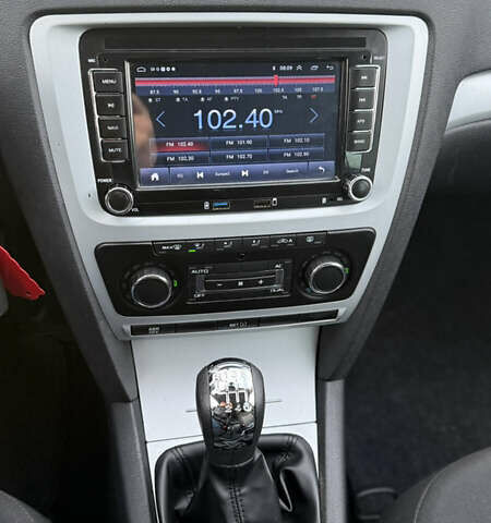 Белый Шкода Октавия, объемом двигателя 0 л и пробегом 247 тыс. км за 6550 $, фото 11 на Automoto.ua