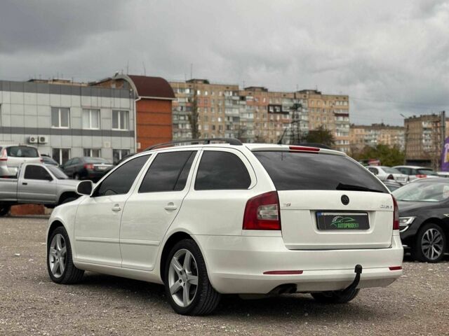 Шкода Октавия 2010 в Кривом Роге на Automoto.ua Белый Шкода Октавия, объемом двигателя 1.8 л и пробегом 322 тыс. км за 6999 $, фото 5 на Automoto.ua