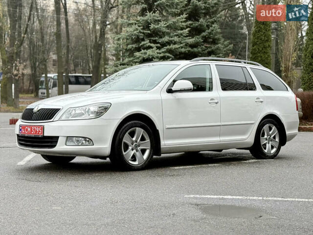 Белый Шкода Октавия, объемом двигателя 1.6 л и пробегом 204 тыс. км за 8999 $, фото 19 на Automoto.ua