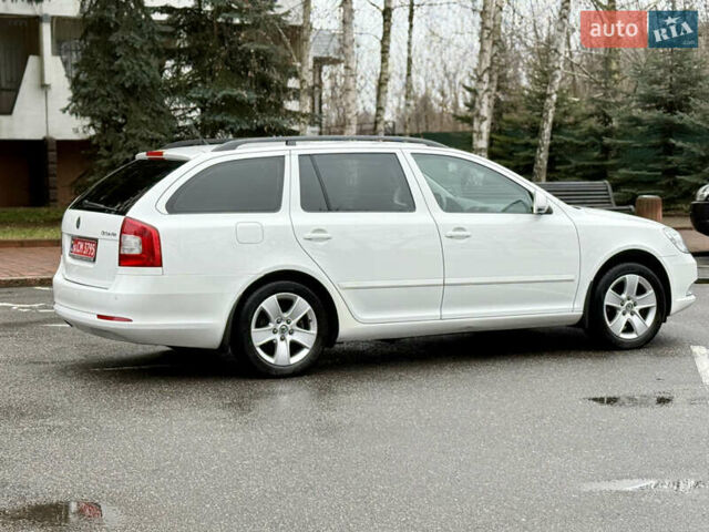 Белый Шкода Октавия, объемом двигателя 1.6 л и пробегом 204 тыс. км за 8999 $, фото 12 на Automoto.ua