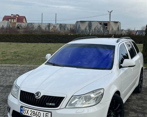 Белый Шкода Октавия, объемом двигателя 1.97 л и пробегом 298 тыс. км за 9999 $, фото 12 на Automoto.ua