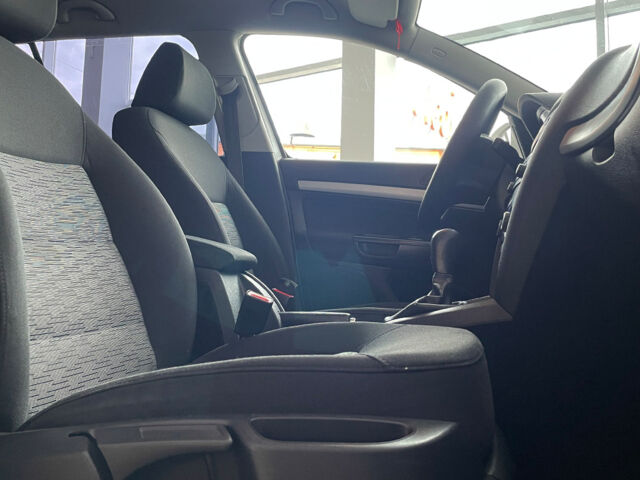 Белый Шкода Октавия, объемом двигателя 1.6 л и пробегом 140 тыс. км за 9850 $, фото 19 на Automoto.ua
