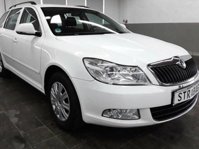 Белый Шкода Октавия, объемом двигателя 1.6 л и пробегом 236 тыс. км за 7350 $, фото 3 на Automoto.ua