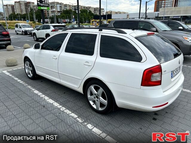 Белый Шкода Октавия, объемом двигателя 1.6 л и пробегом 320 тыс. км за 6200 $, фото 3 на Automoto.ua