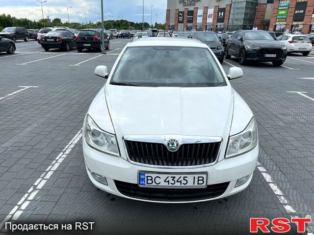 Белый Шкода Октавия, объемом двигателя 1.6 л и пробегом 320 тыс. км за 6200 $, фото 2 на Automoto.ua