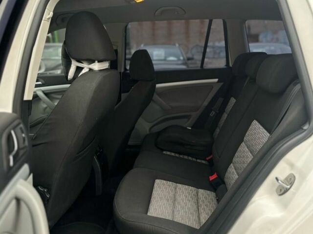 Белый Шкода Октавия, объемом двигателя 0 л и пробегом 324 тыс. км за 6500 $, фото 9 на Automoto.ua