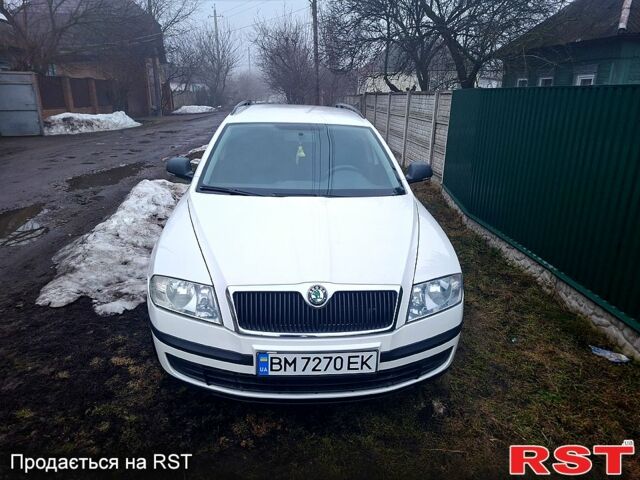 Белый Шкода Октавия, объемом двигателя 1.6 л и пробегом 223 тыс. км за 8500 $, фото 9 на Automoto.ua