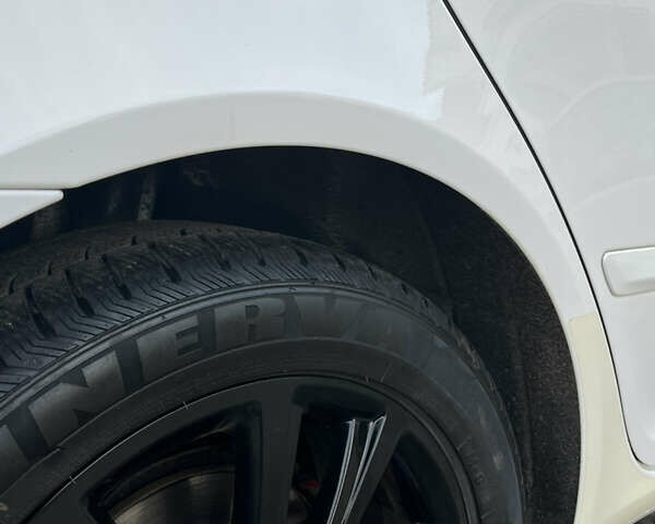 Белый Шкода Октавия, объемом двигателя 1.97 л и пробегом 298 тыс. км за 9999 $, фото 35 на Automoto.ua