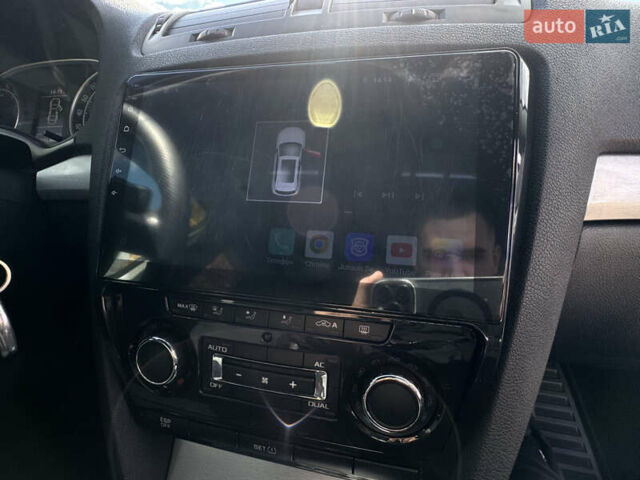 Белый Шкода Октавия, объемом двигателя 2 л и пробегом 311 тыс. км за 10999 $, фото 16 на Automoto.ua