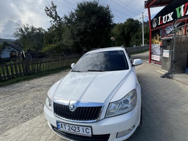 Білий Шкода Октавія, об'ємом двигуна 1.6 л та пробігом 3 тис. км за 6550 $, фото 2 на Automoto.ua
