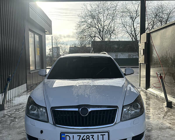 Белый Шкода Октавия, объемом двигателя 1.6 л и пробегом 430 тыс. км за 6850 $, фото 13 на Automoto.ua