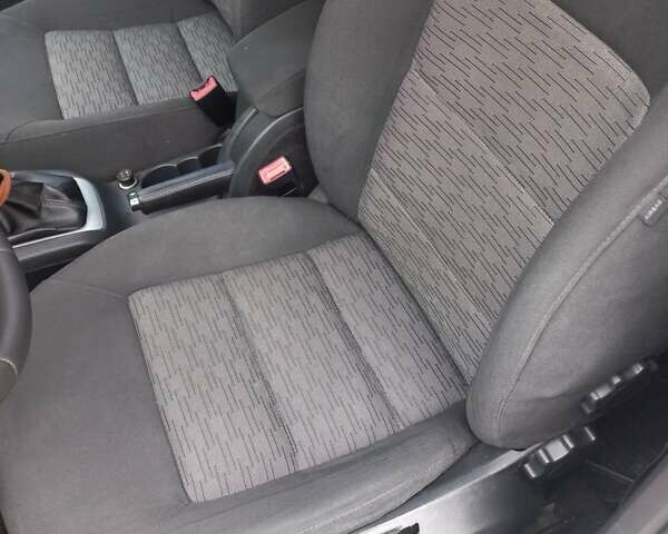 Белый Шкода Октавия, объемом двигателя 1.6 л и пробегом 360 тыс. км за 7900 $, фото 8 на Automoto.ua