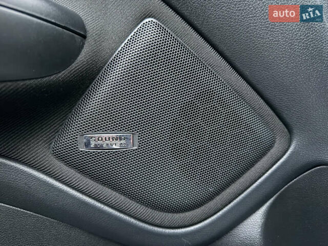 Белый Шкода Октавия, объемом двигателя 1.8 л и пробегом 231 тыс. км за 9100 $, фото 27 на Automoto.ua