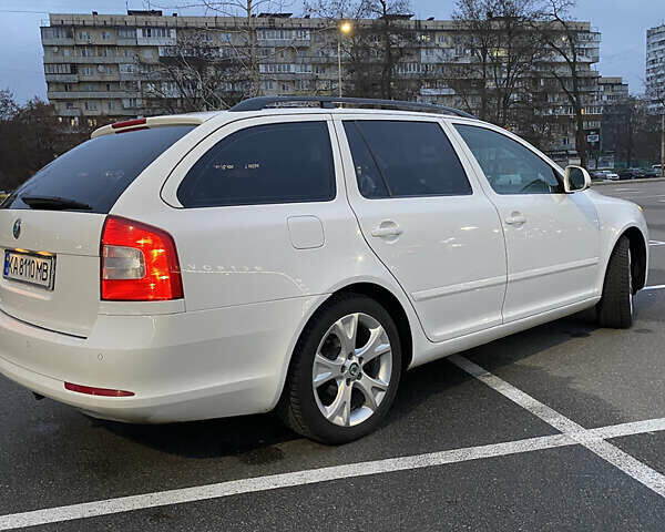 Білий Шкода Октавія, об'ємом двигуна 1.6 л та пробігом 270 тис. км за 8500 $, фото 2 на Automoto.ua