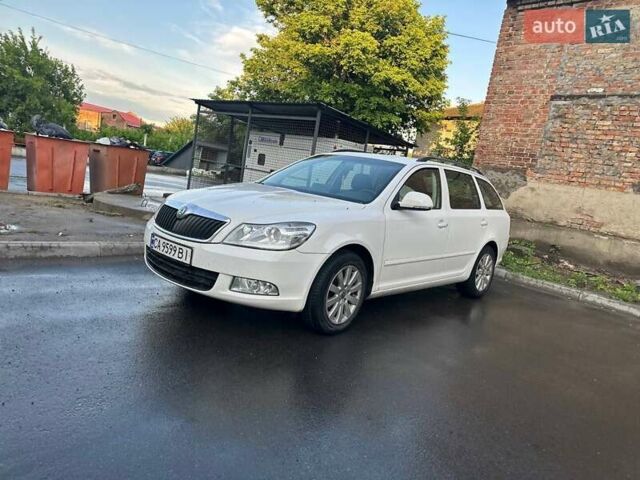 Белый Шкода Октавия, объемом двигателя 1.6 л и пробегом 255 тыс. км за 9100 $, фото 6 на Automoto.ua