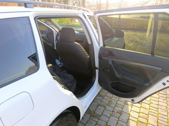 Белый Шкода Октавия, объемом двигателя 1.4 л и пробегом 400 тыс. км за 5700 $, фото 6 на Automoto.ua