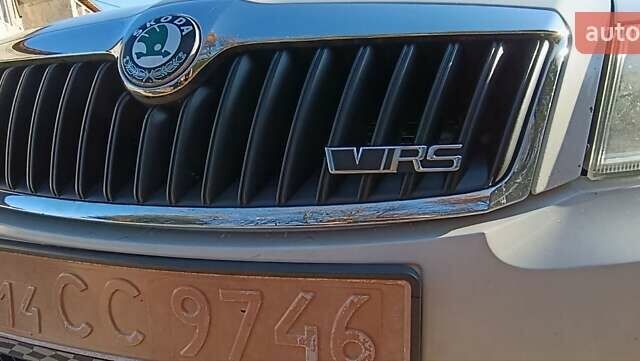 Білий Шкода Октавія, об'ємом двигуна 2.01 л та пробігом 295 тис. км за 9300 $, фото 9 на Automoto.ua