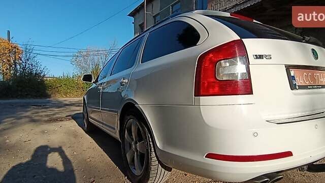 Білий Шкода Октавія, об'ємом двигуна 2.01 л та пробігом 295 тис. км за 9300 $, фото 3 на Automoto.ua