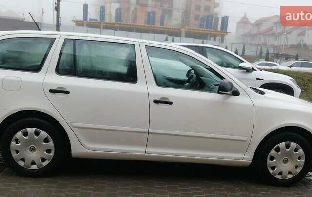 Белый Шкода Октавия, объемом двигателя 1.39 л и пробегом 205 тыс. км за 6899 $, фото 14 на Automoto.ua