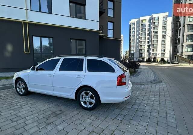 Белый Шкода Октавия, объемом двигателя 1.2 л и пробегом 235 тыс. км за 6900 $, фото 17 на Automoto.ua