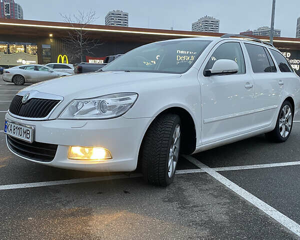 Білий Шкода Октавія, об'ємом двигуна 1.6 л та пробігом 270 тис. км за 8500 $, фото 6 на Automoto.ua